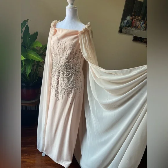 Elegant evening dress, bought from Turkey, worn once! - Picture 3 of 15